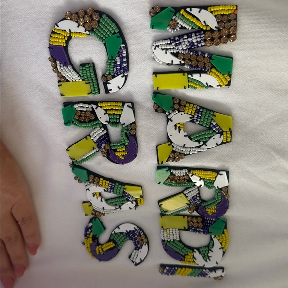 QUEEN OF SPARKLES White Mardi Gras Sweatshirt - Picture 7 of 8